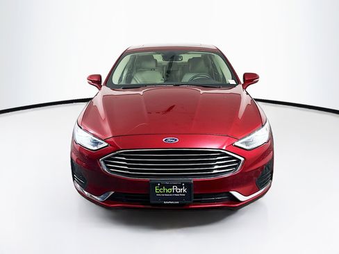 Used 2019 Ford Fusion SEL FWD image 2