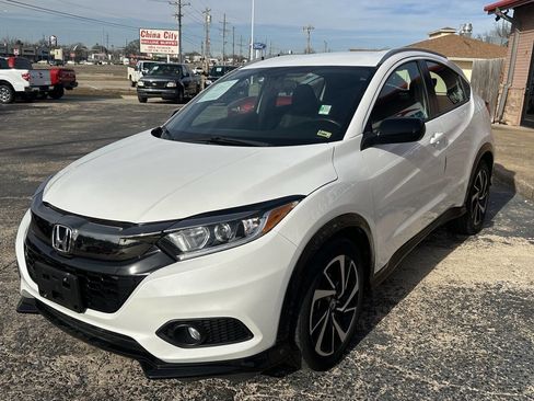 Used 2019 Honda HR-V Sport image 5