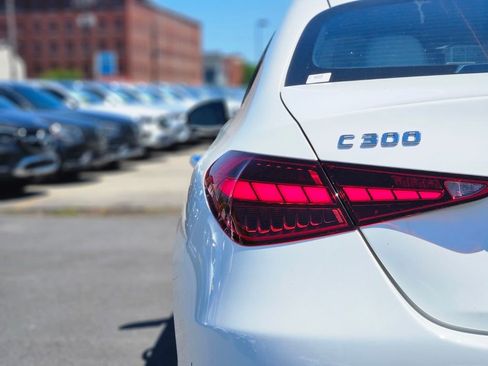 New 2026 Mercedes-Benz C 300 4MATIC Sedan image 9