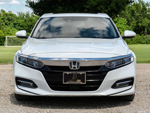 Used 2018 Honda Accord EX image 7