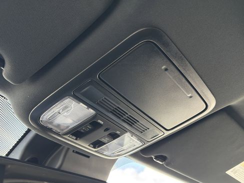 Used 2022 Honda Passport EX-L image 27