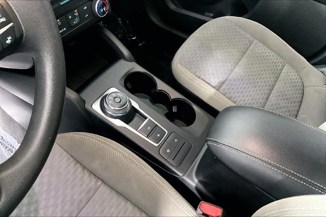 Used 2022 Ford Escape SE FWD image 20