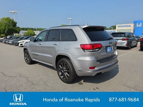 Used 2018 Jeep Grand Cherokee High Altitude RWD image 3