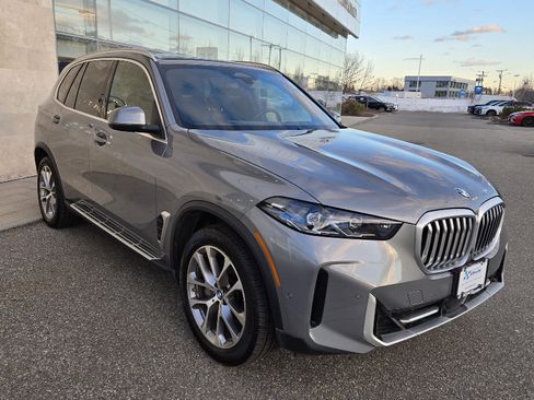 Used 2026 BMW X5 xDrive40i image 16