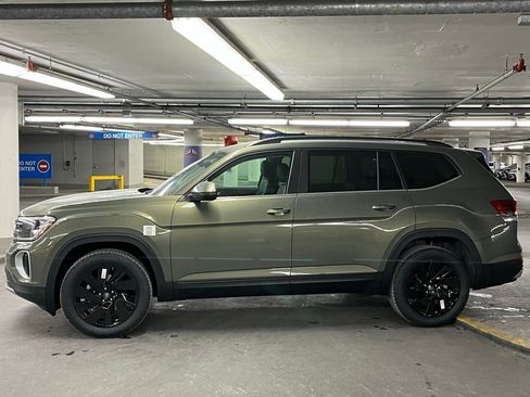 New 2026 Volkswagen Atlas SE image 34