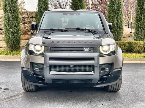 Used 2024 Land Rover Defender 130 X image 8