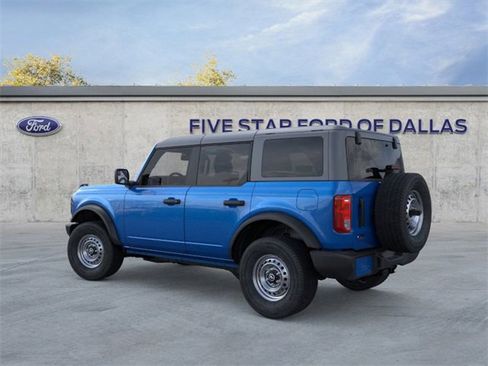 New 2025 Ford Bronco Base image 4
