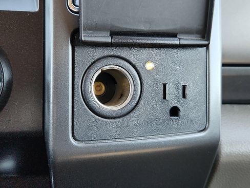 Used 2022 Ford F250 XLT w/ XLT Value Package image 15