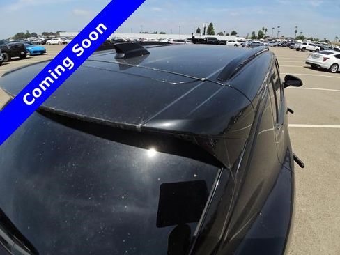 Used 2025 Chevrolet Equinox EV RS FWD image 17