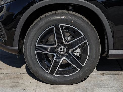 New 2026 Mercedes-Benz GLC 300 image 9