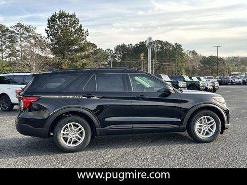 New 2026 Ford Explorer Active image 8