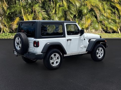 Used 2019 Jeep Wrangler Sport AWD/4WD image 4