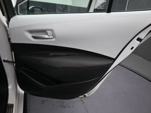 Used 2023 Toyota Corolla SE w/ SE Premium Package FWD image 23