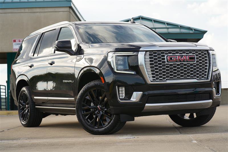 Used 2021 GMC Yukon Denali w/ Denali Premium Package AWD/4WD image 11