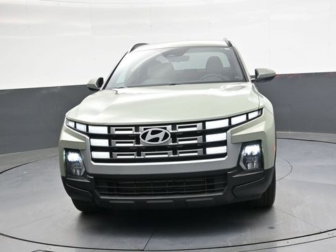 Used 2025 Hyundai Santa Cruz SEL FWD image 9