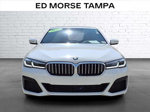 Used 2022 BMW 530i w/ M Sport Package RWD image 6
