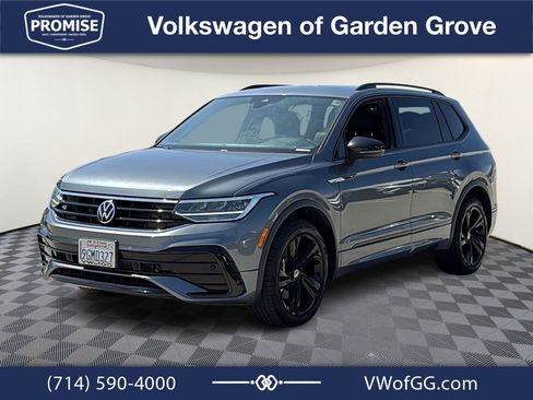 Used 2023 Volkswagen Tiguan SE R-Line FWD image 4