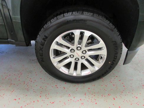Used 2015 GMC Canyon SLT AWD/4WD image 27