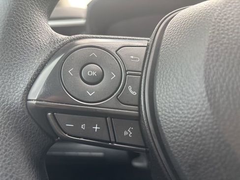 Certified 2025 Toyota Corolla LE FWD image 17