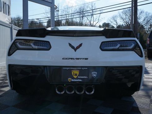 Used 2016 Chevrolet Corvette Stingray Coupe w/ 3LT Preferred Equipment Group RWD image 8