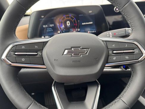 New 2026 Chevrolet Equinox ACTIV w/ Convenience Package III image 14