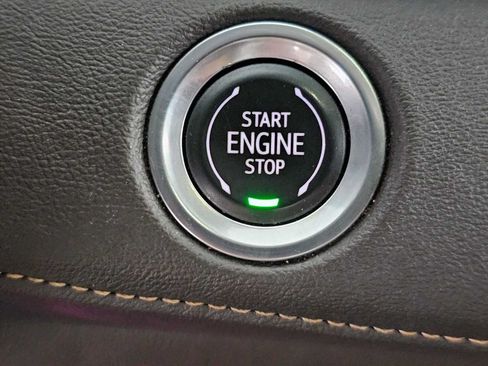 Used 2021 Cadillac Escalade ESV Sport w/ Driver Assist Tech Package AWD/4WD image 32
