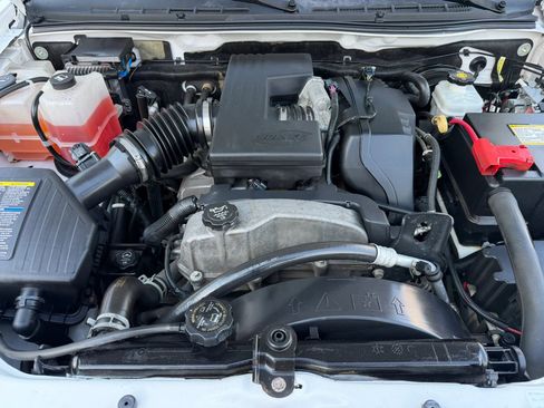 Used 2008 Chevrolet Colorado LT w/ LT Preferred Equipment Group AWD/4WD image 31