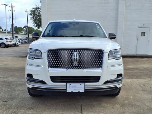 Used 2023 Lincoln Navigator Reserve RWD image 19