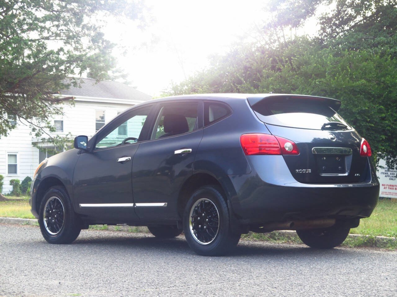 Used 2012 Nissan Rogue S AWD/4WD image 3