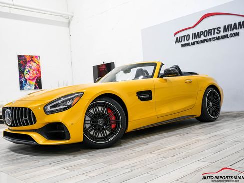 Used 2020 Mercedes-Benz AMG GT C image 4