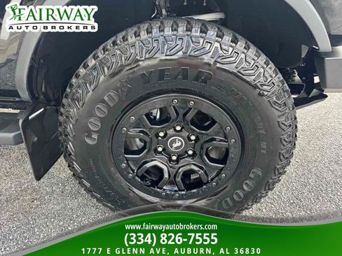 Used 2022 Ford Bronco Wildtrak AWD/4WD image 29