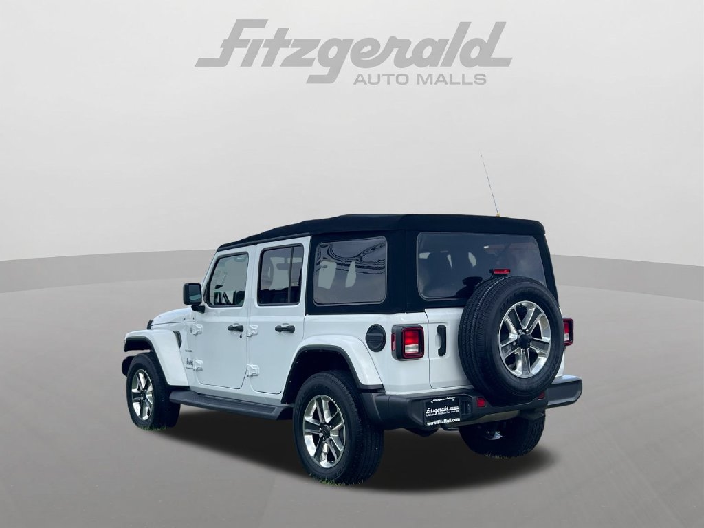 Used 2023 Jeep Wrangler Unlimited Sahara AWD/4WD image 9