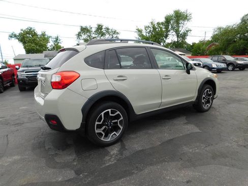 Used 2017 Subaru Crosstrek 2.0i Limited AWD/4WD image 23