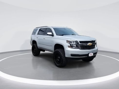 Used 2020 Chevrolet Tahoe LS image 2