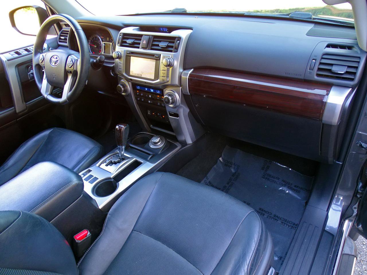 Used 2015 Toyota 4Runner Limited AWD/4WD image 40
