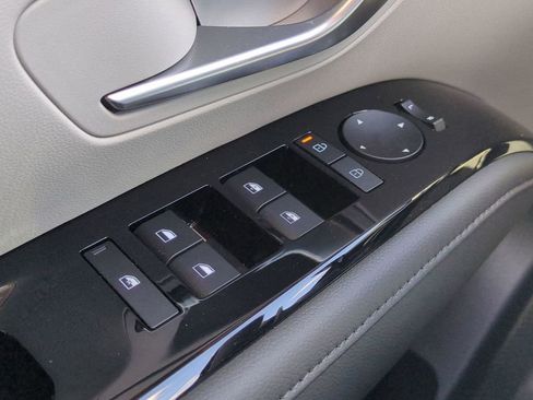 New 2026 Hyundai Tucson Limited image 32