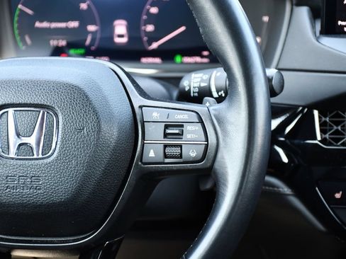 Used 2024 Honda Accord Sport image 27