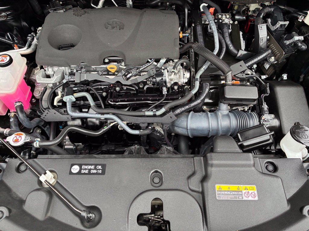 Used 2023 Toyota Sienna XLE FWD image 33