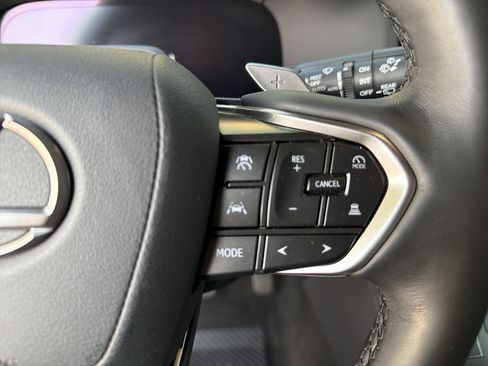 Used 2025 Lexus GX 550 AWD/4WD image 20