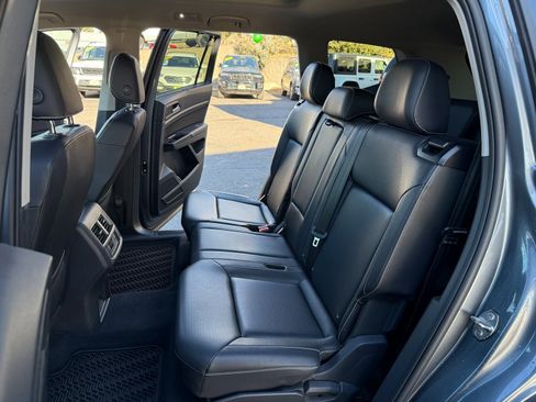 Used 2021 Volkswagen Atlas SE image 8