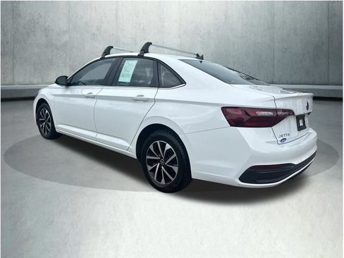 Used 2022 Volkswagen Jetta S FWD image 3