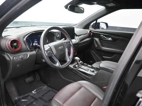 Used 2023 Chevrolet Blazer RS w/ Enhanced Convenience Package FWD image 12