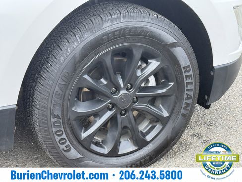 Used 2019 Chevrolet Equinox LT image 27