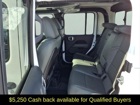New 2026 Jeep Gladiator Mojave AWD/4WD image 12
