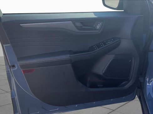 Used 2024 Ford Escape Active FWD image 22