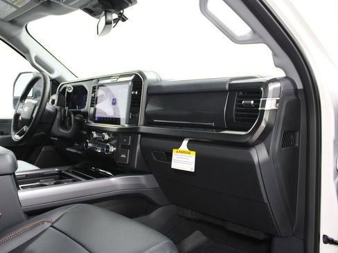 New 2026 Ford F250 Lariat w/ Black Appearance Package image 30