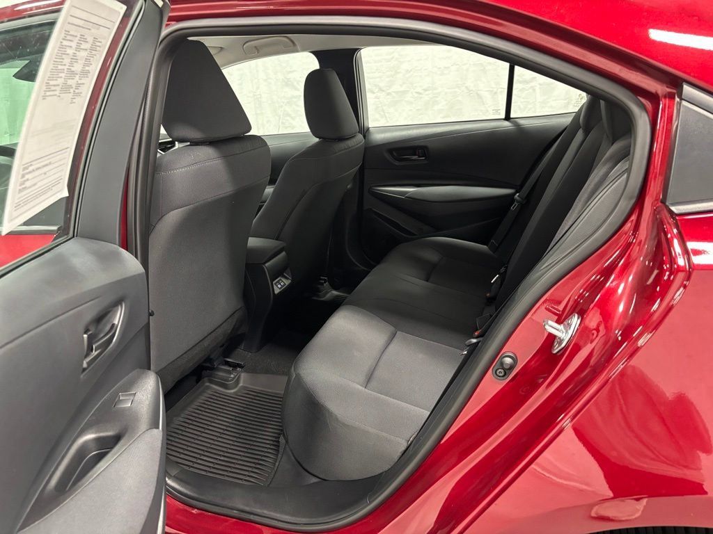Used 2026 Toyota Corolla LE FWD image 41
