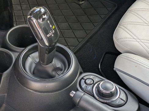 Used 2023 MINI Cooper S image 21