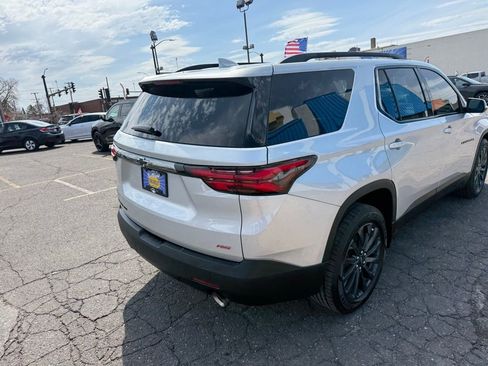 Used 2022 Chevrolet Traverse RS w/ LPO, Floor Liner Package AWD/4WD image 9