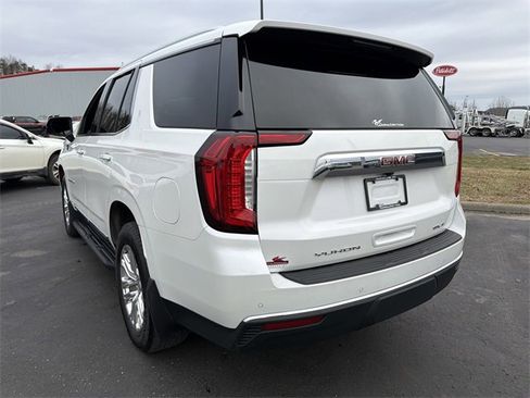 Used 2023 GMC Yukon SLT image 6